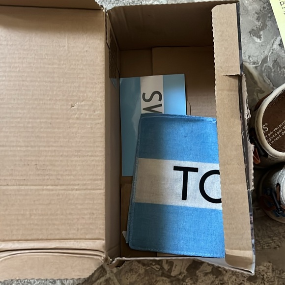 Tom’s//classic Biminis slip on - Picture 7 of 7